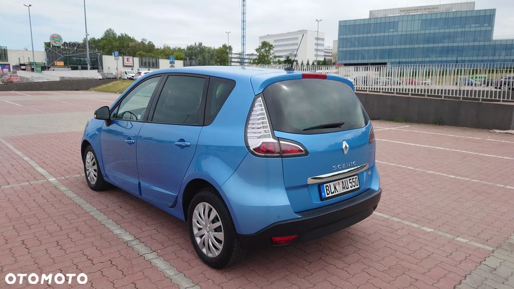 Renault Scenic 1.6 dCi Energy Bose EU6 - 11