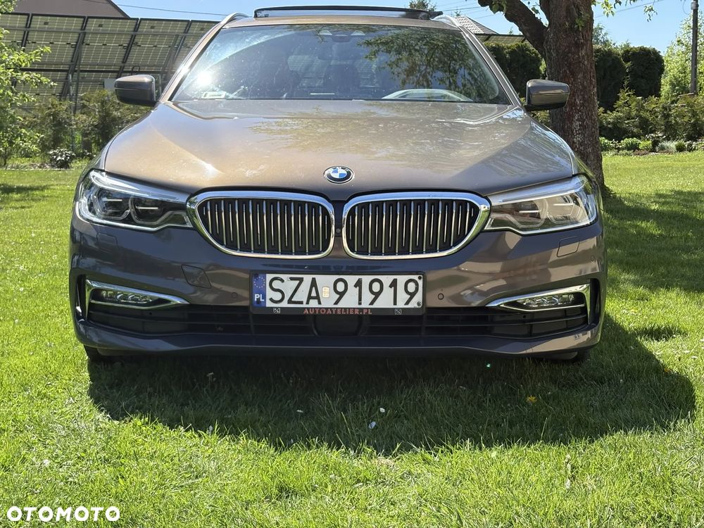 BMW Seria 5 530i xDrive Luxury Line - 18