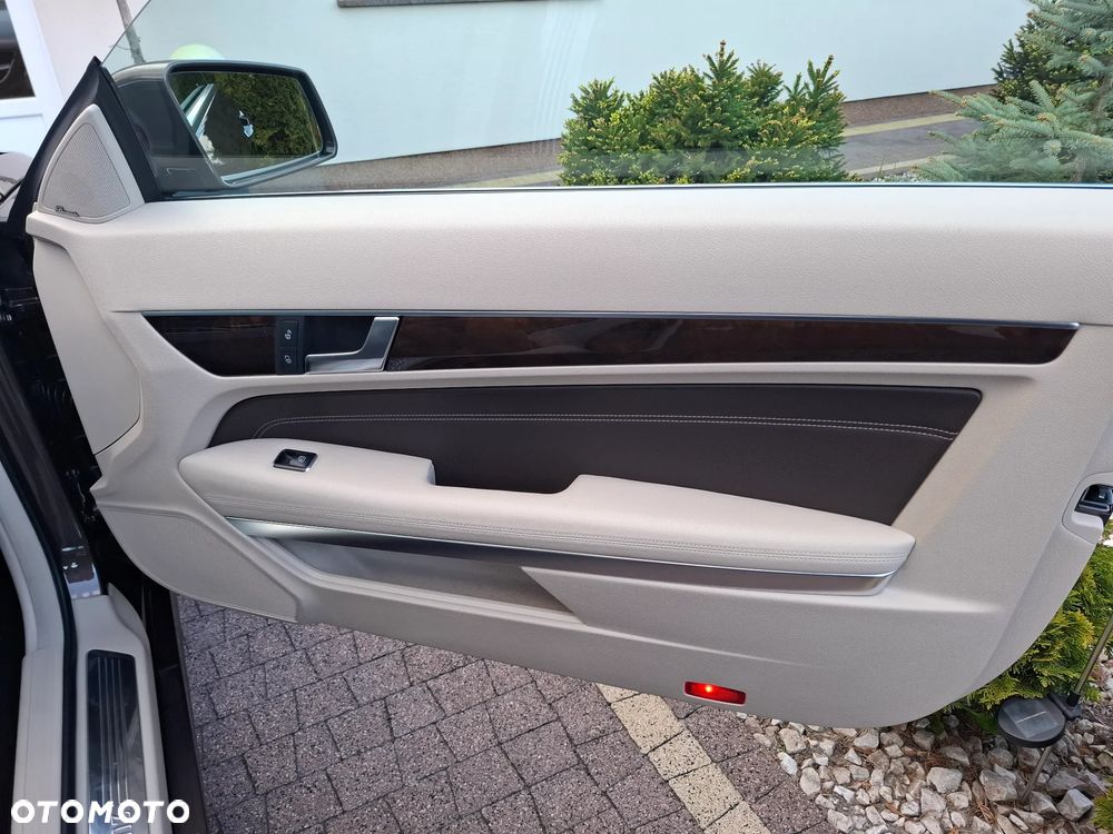 Mercedes-Benz Klasa E 250 - 7