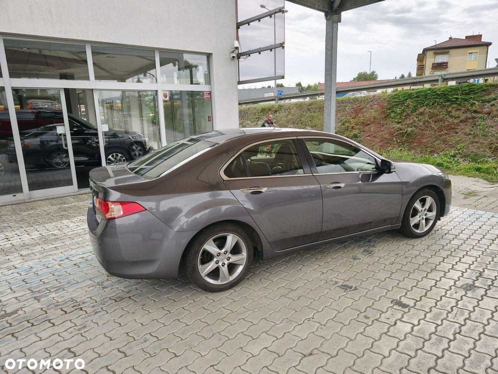Honda Accord - 11