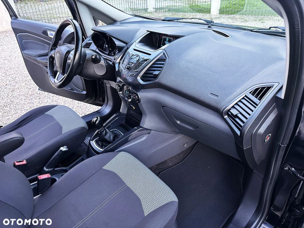 Ford EcoSport 1.0 EcoBoost TITANIUM - 36