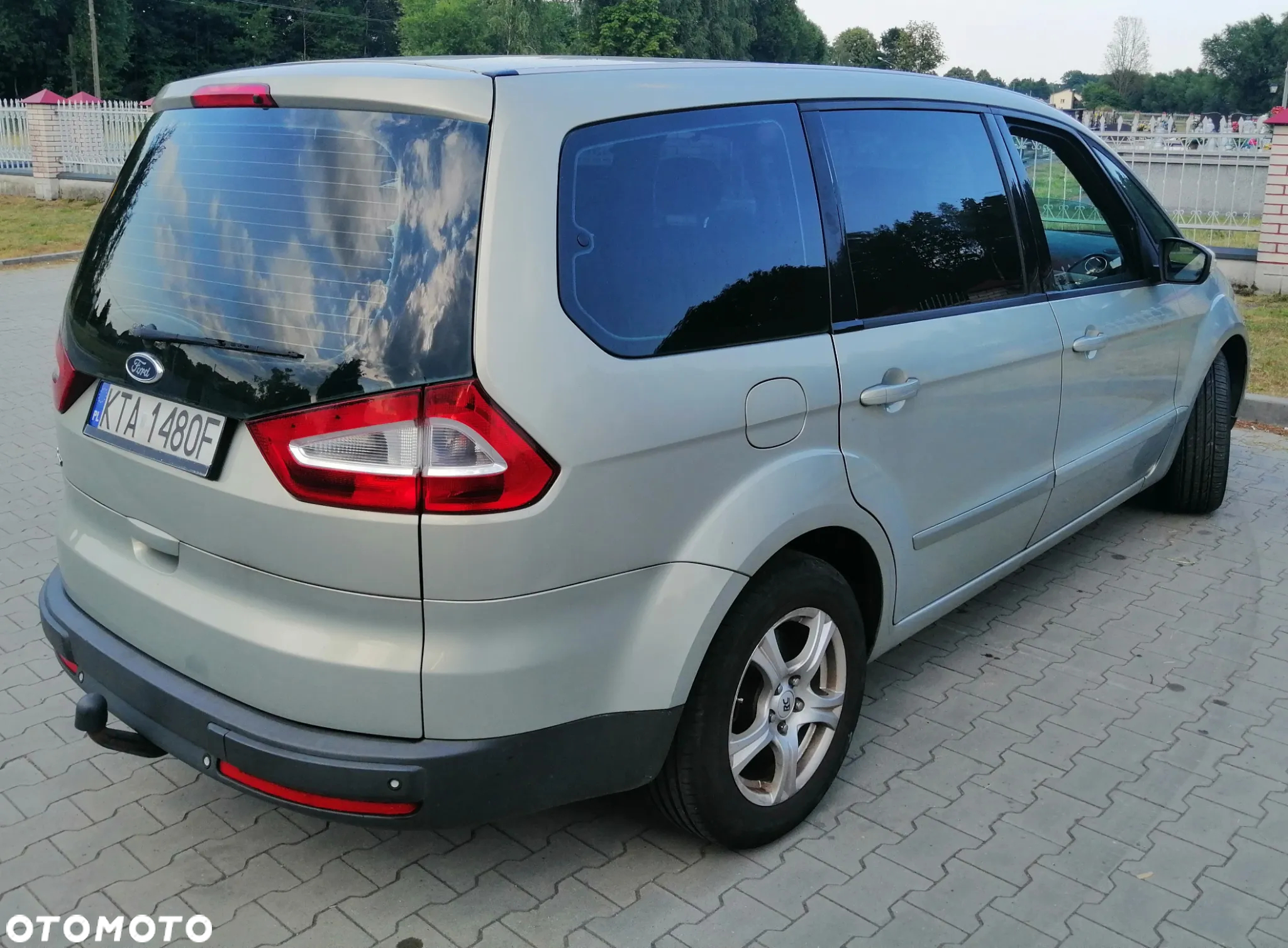 Ford Galaxy - 4
