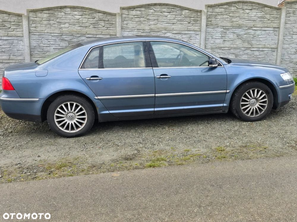 Volkswagen Phaeton - 6