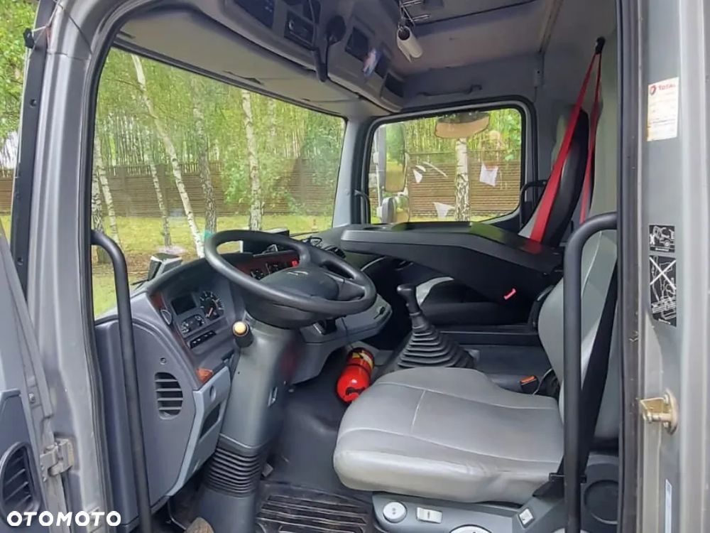 Mercedes-Benz Atego - 9