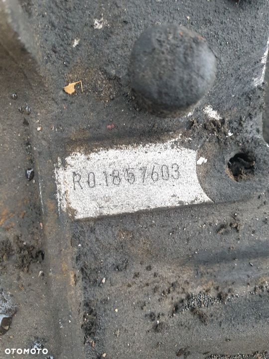 Skrzynia biegów VOLKSWAGEN Passat B5 6 biegów !! R01857603 QUATRO ! - 2