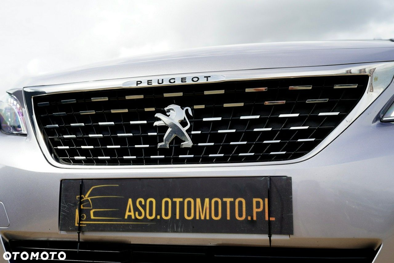 Peugeot 5008 - 8
