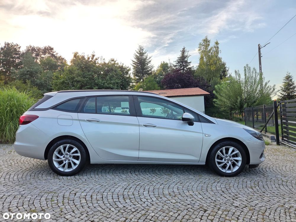 Opel Astra - 4