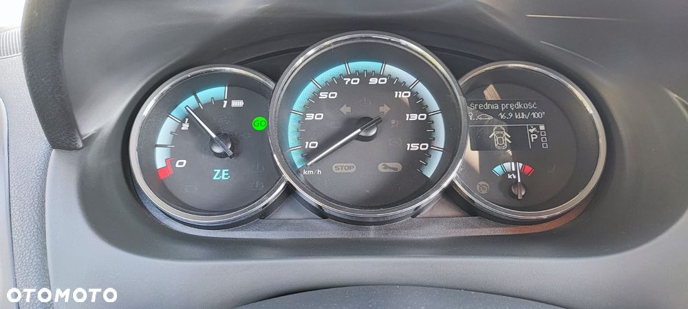 Renault Fluence - 19