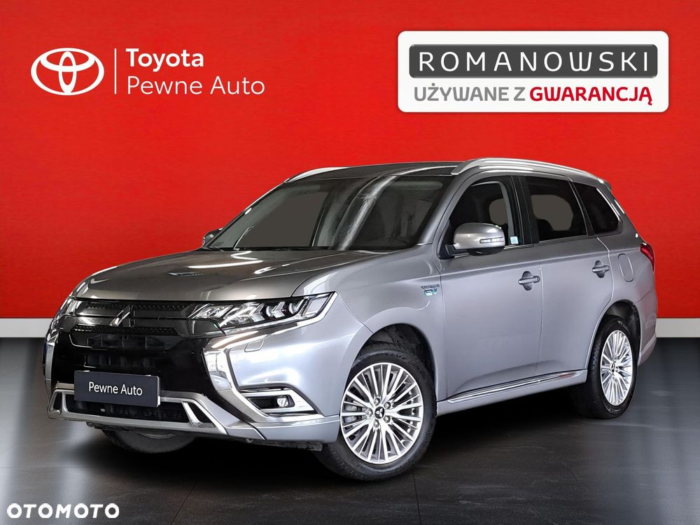 Mitsubishi Outlander - 2