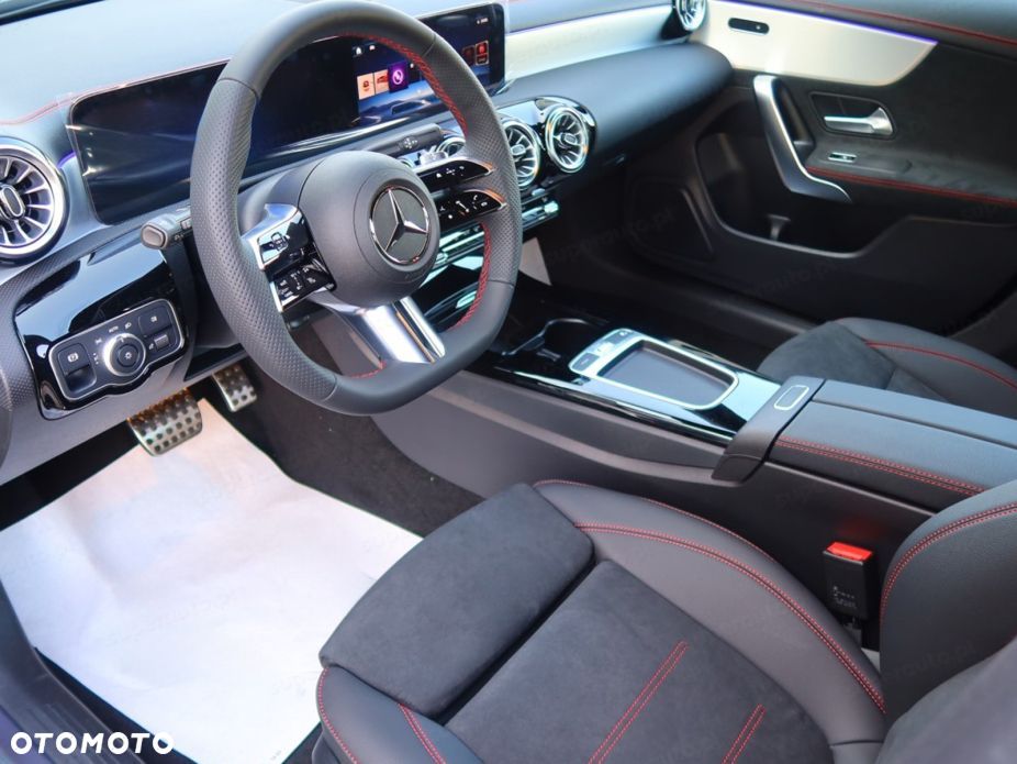 Mercedes-Benz CLA - 6