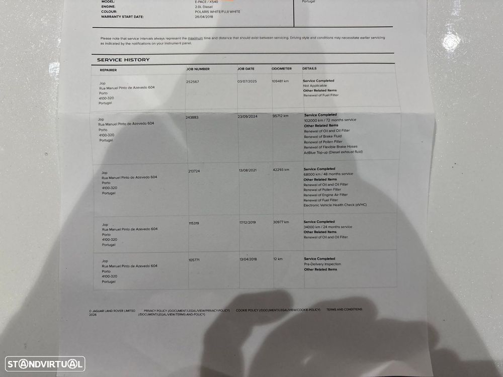Jaguar E-Pace 2.0 i4D R-Dynamic - 51
