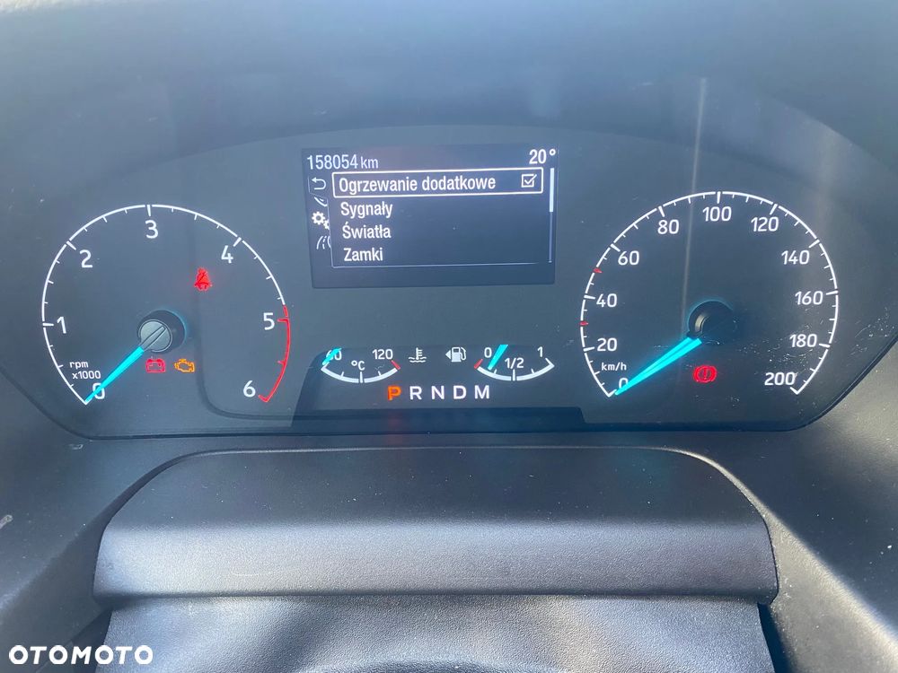 Ford Tourneo Custom 320 L1H1 VA Autm Titanium X - 23