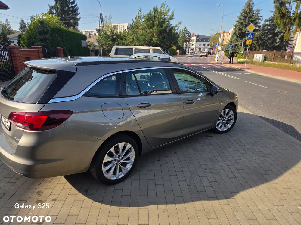 Opel Astra - 4