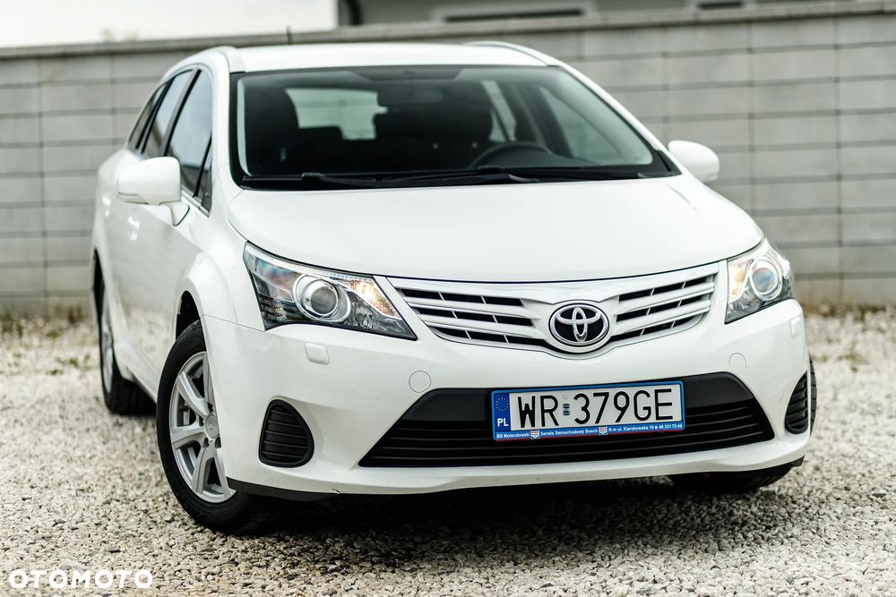 Toyota Avensis 1.8 Life - 4