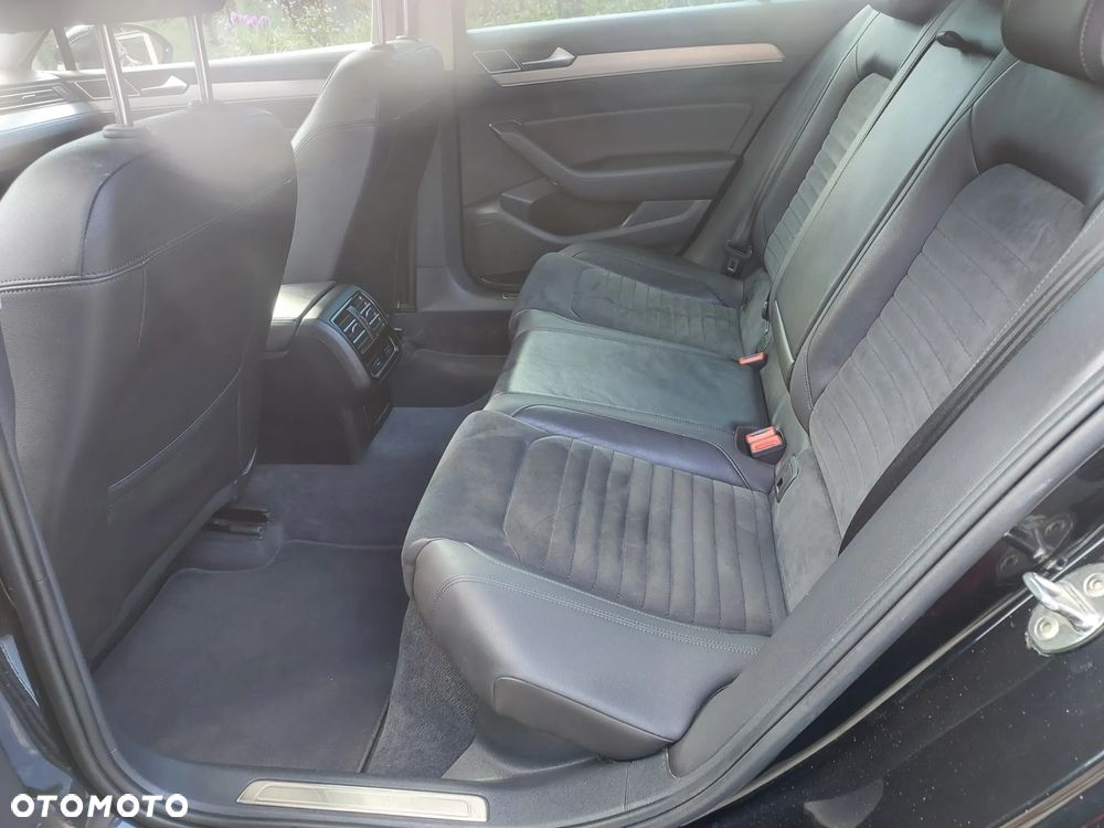 Volkswagen Passat 1.8 TSI BMT Highline - 14