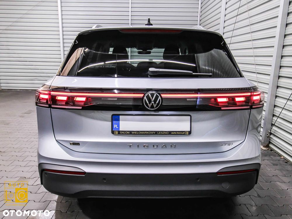Volkswagen Tiguan 1.5 eTSI Elegance DSG - 37