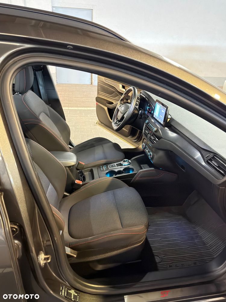 Ford Focus 1.5 EcoBoost STart-Stopp-System ST-LINE - 10