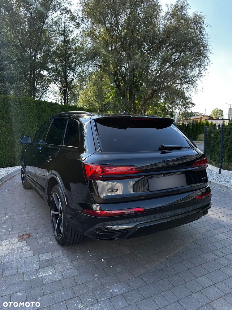 Audi Q7 - 2