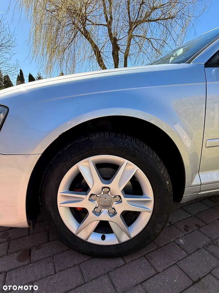 Audi A3 Sportback 1.9 TDI DPF Attraction - 6