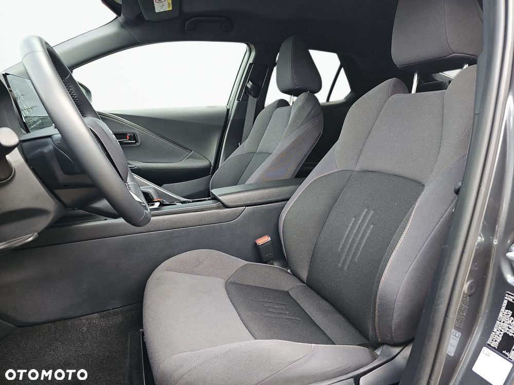Toyota C-HR - 12