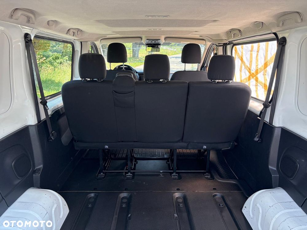 Renault Trafic - 8