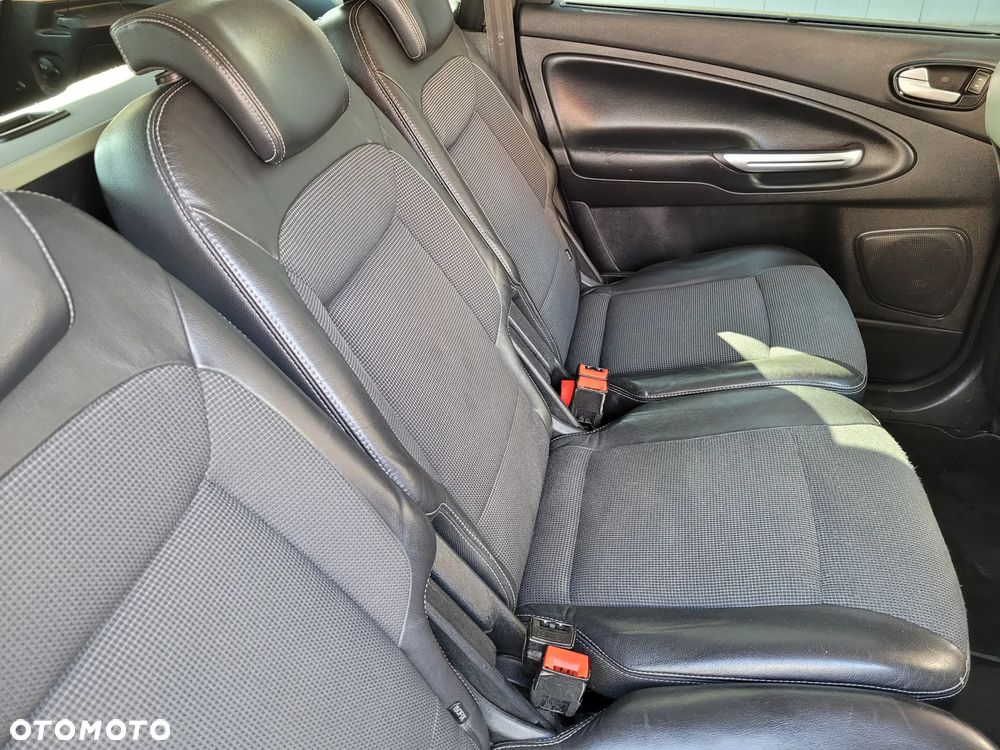 Ford S-Max 2.0 TDCi Trend - 23