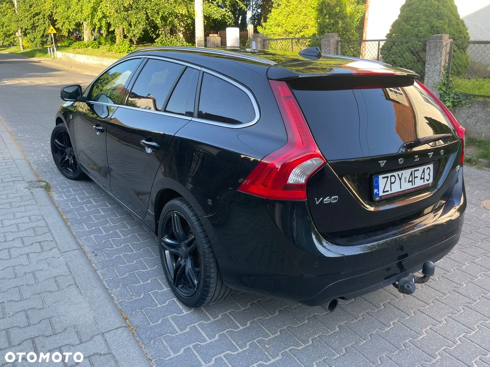 Volvo V60 D2 Ocean Race - 8