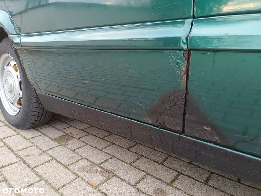 Volkswagen Passat - 28