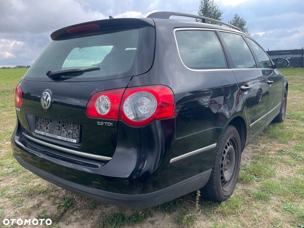 Volkswagen Passat 2.0 TDI Comfortline - 3