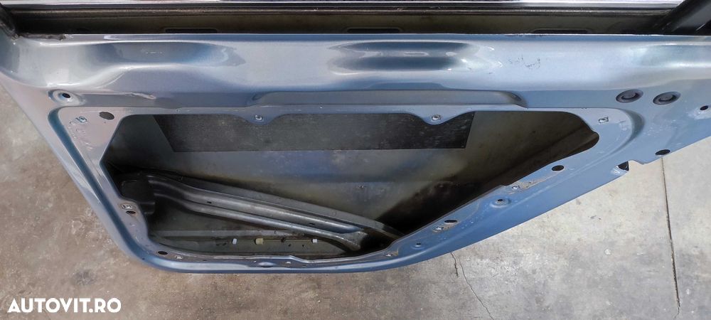 Usa dreapta spate volkswagen vw passat B6 sedan cod culoare LC7Z - 7