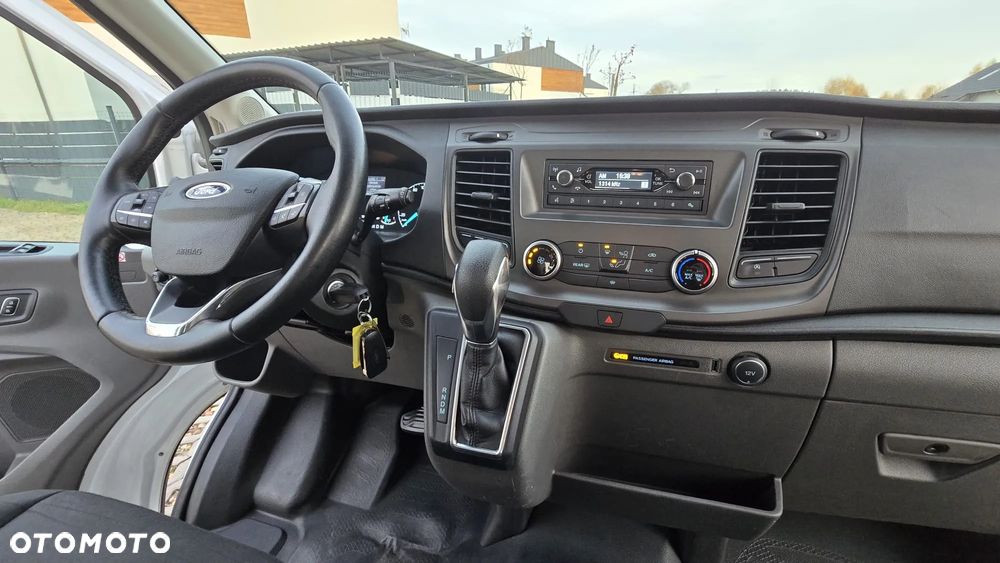 Ford Transit L2H3 VA Autm Limited - 22