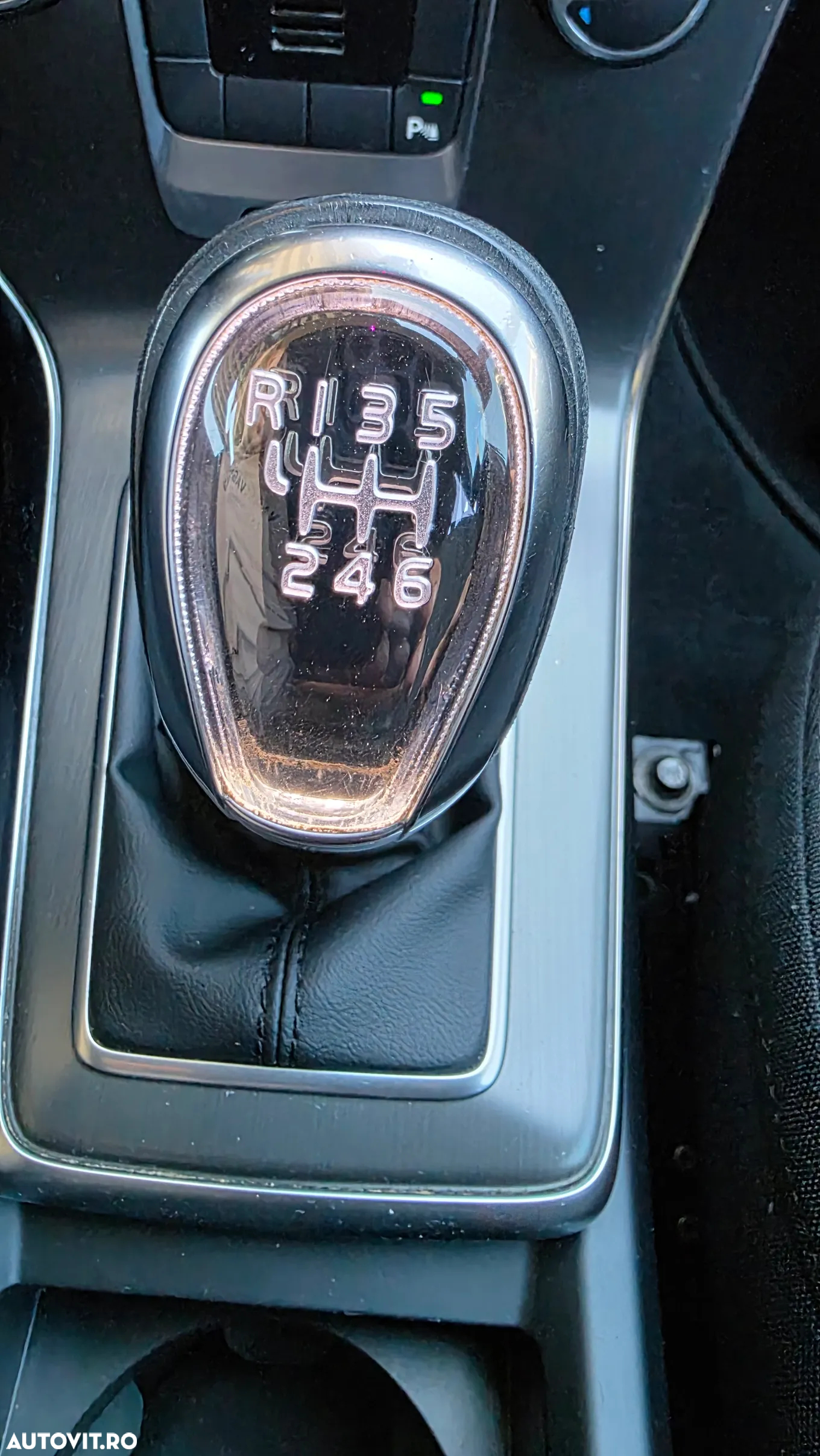 Volvo V40 D2 ECO Kinetic - 14