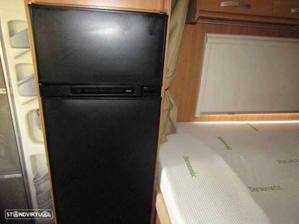 Challenger Genesis 36 Cama Francesa e Cama Basculante - 29
