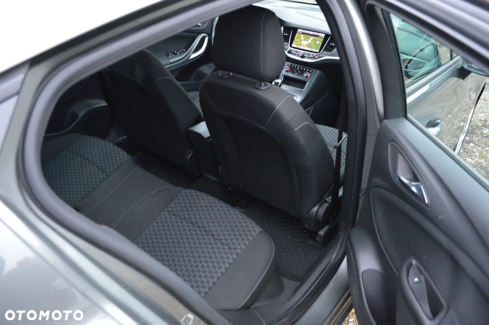 Opel Astra 1.4 T Enjoy - 13