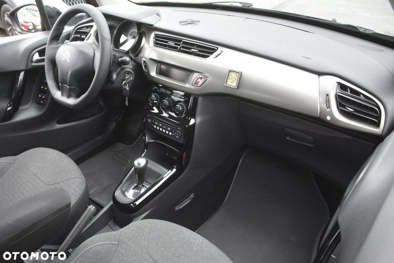 Citroën C3 1.2 PureTech Selection ETG - 13