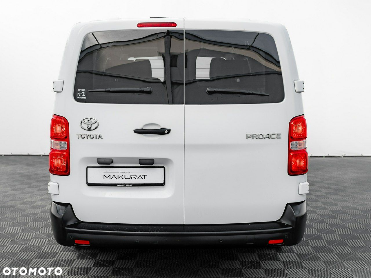 Toyota ProAce Kombi 2.0 D-4D Long 2,8t - 9