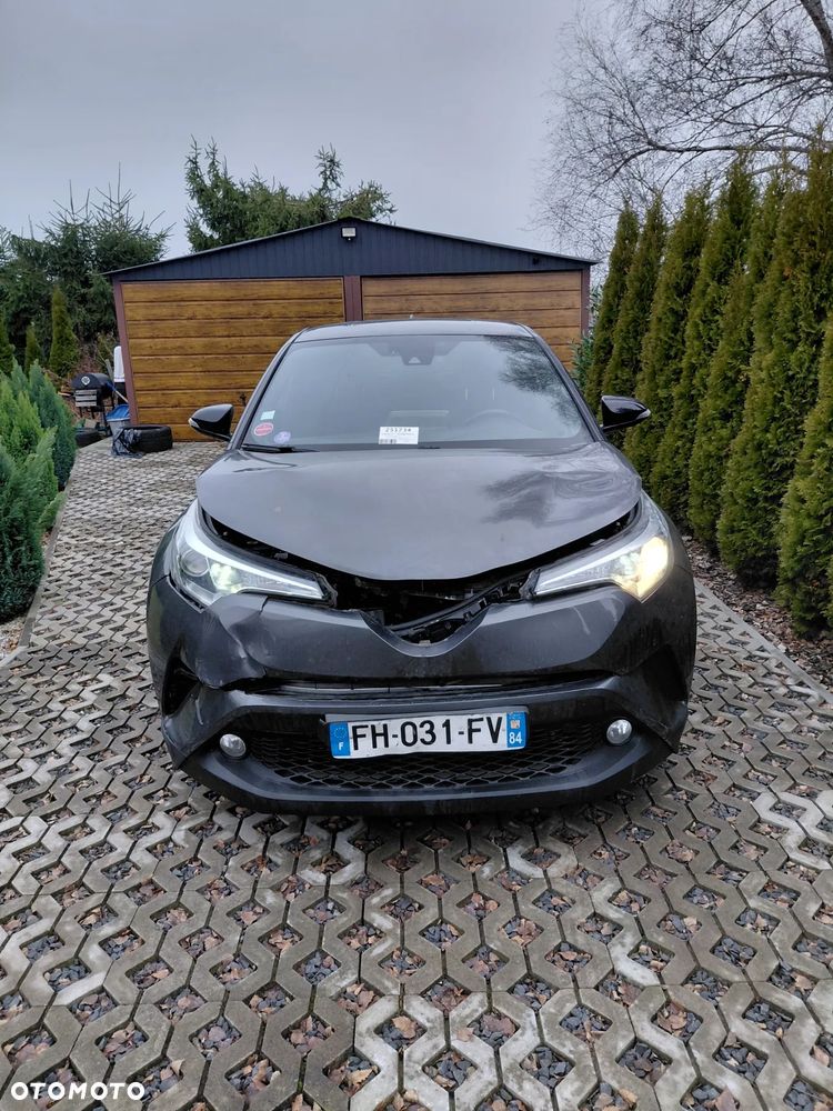 Toyota C-HR Business-Edition - 4
