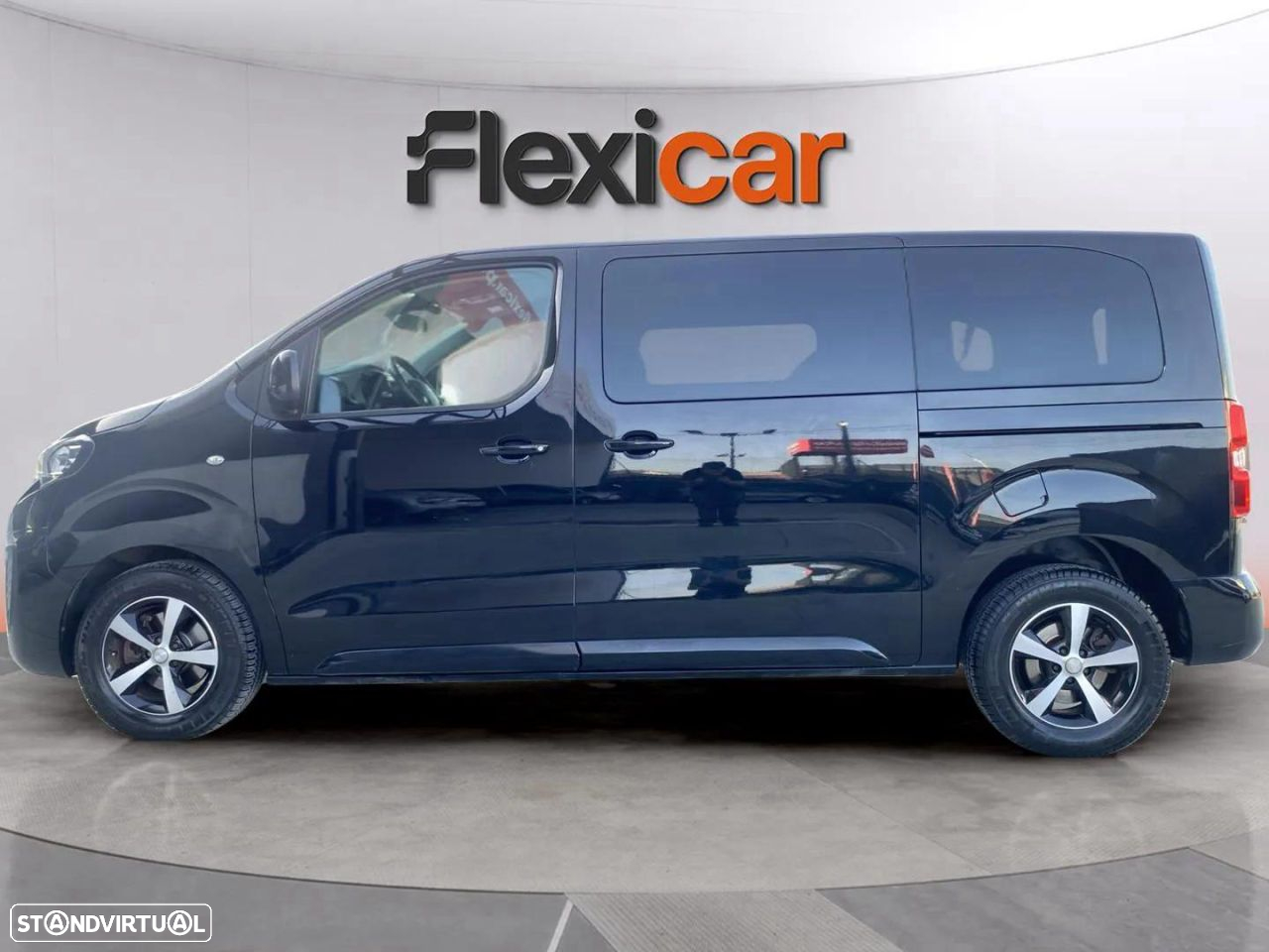 Peugeot Traveller 2.0 BlueHDi L2H1 Business Standard EAT8 - 6