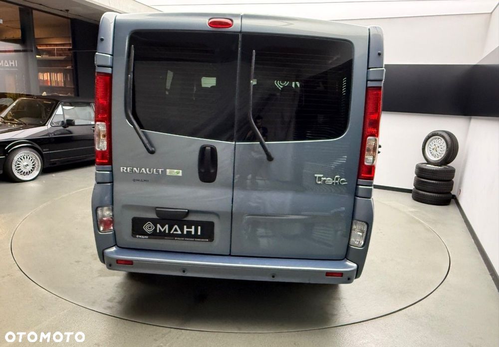 Renault Trafic - 11