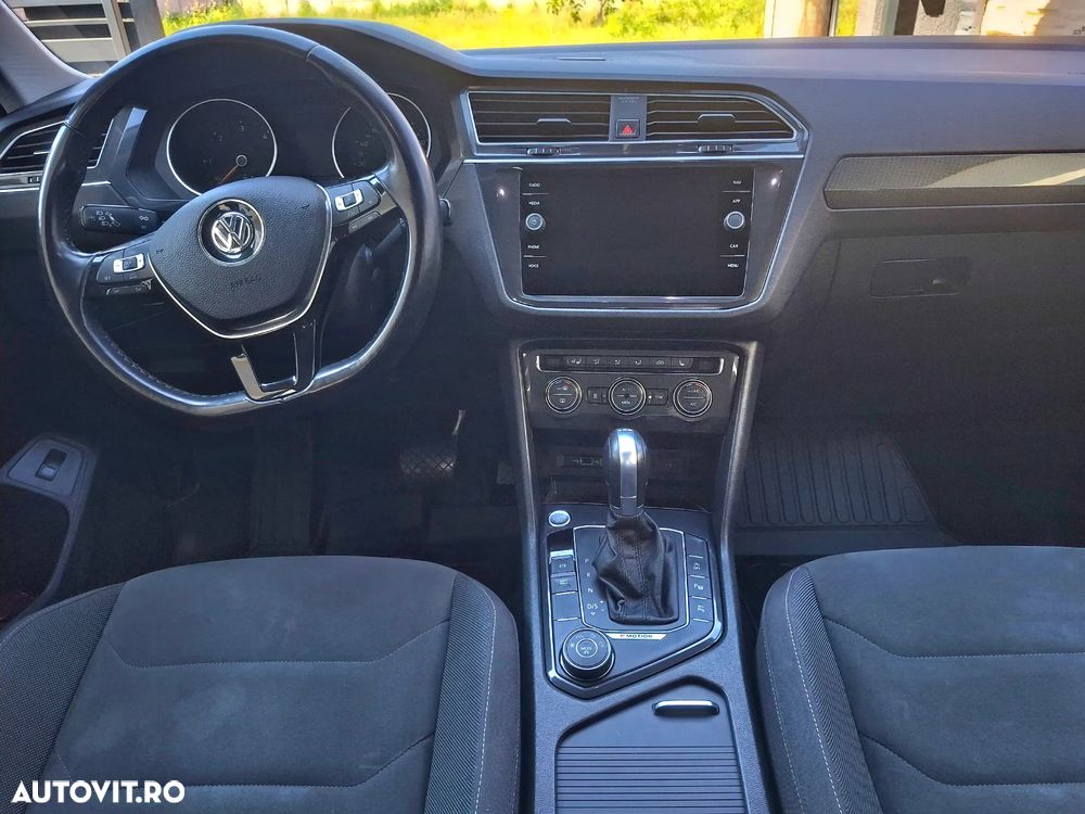 Volkswagen Tiguan 2.0 TDI SCR 4MOTION DSG R-Line - 10