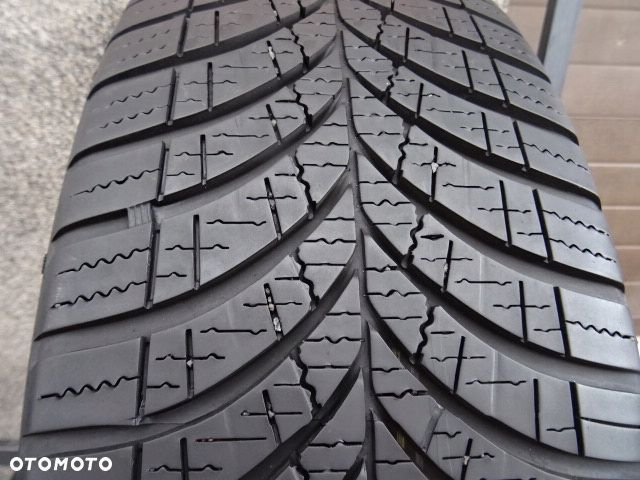 195/60/R18 96H Goodyear Vector 4 seasons GEN-3 - 1