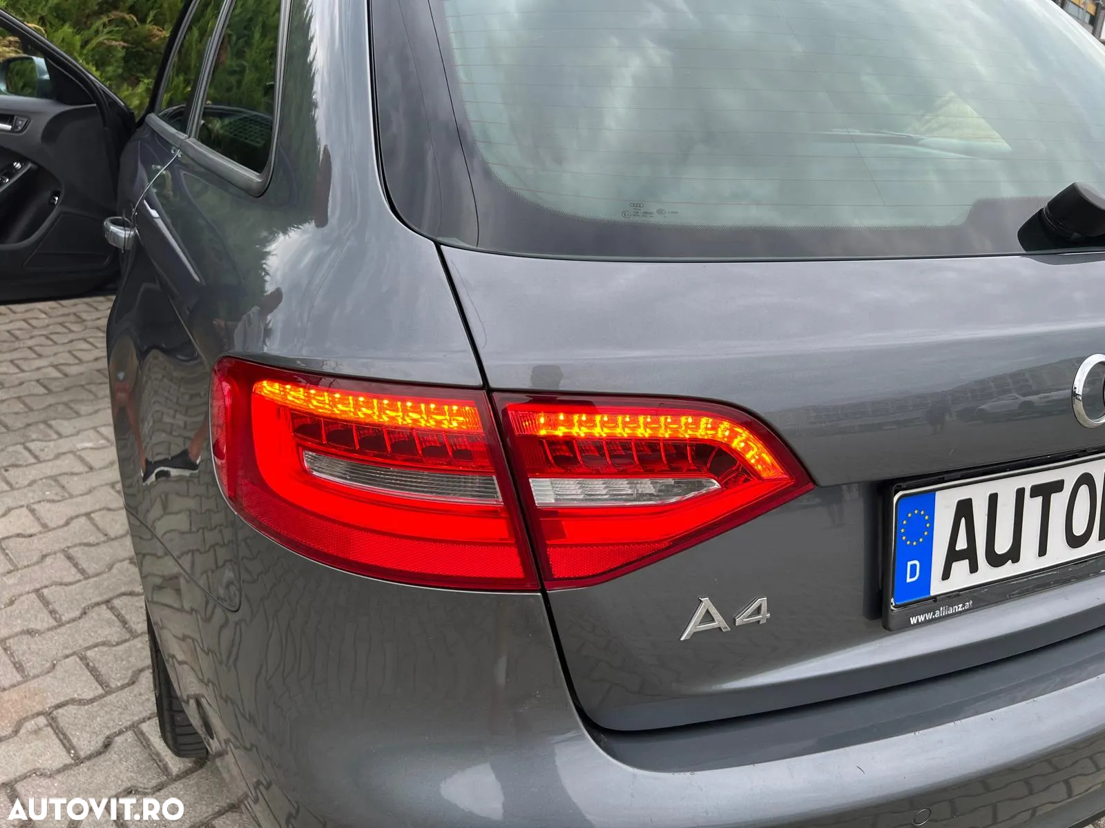 Audi A4 Avant 2.0 TDI DPF multitronic Ambiente - 10
