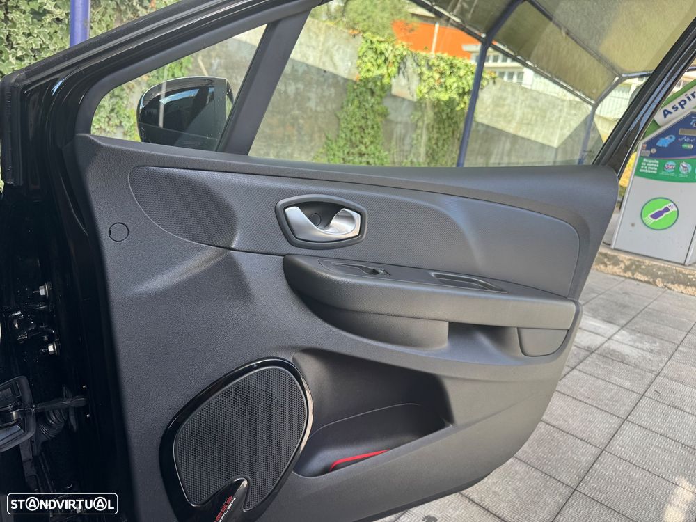 Renault Clio Sport Tourer Energy TCe 90 Start & Stop Limited - 17
