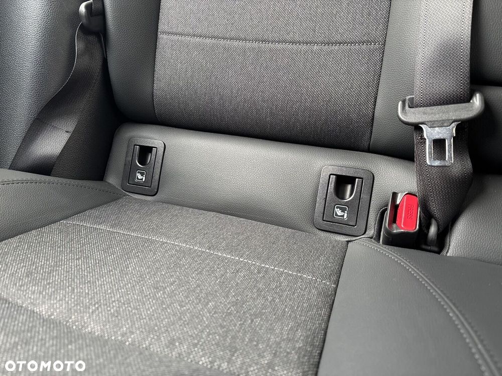Toyota Corolla 1.8 Hybrid Style - 23