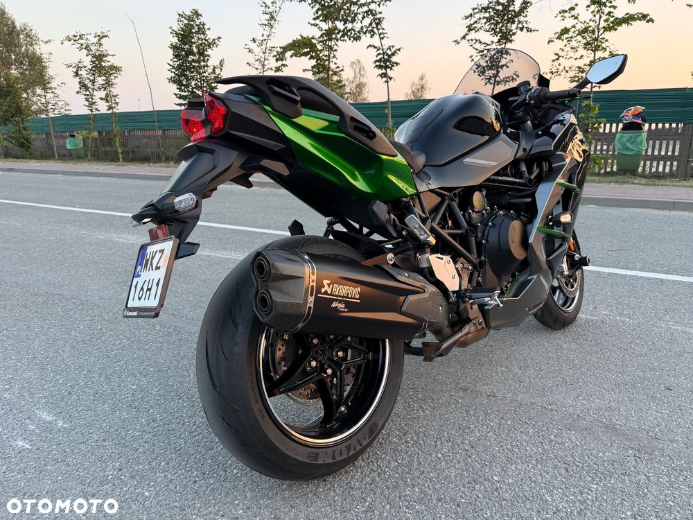 Kawasaki Ninja H2 SX - 9