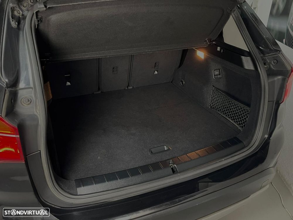 BMW X1 16 d sDrive Advantage - 23