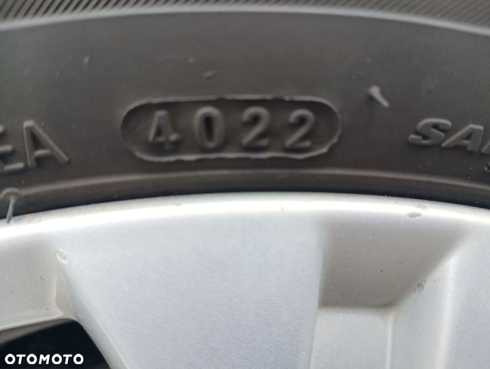 Toyota Yaris 1.33 VVT-i Cool - 26