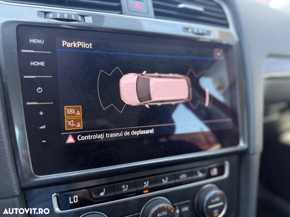 Volkswagen Golf 1.6 TDI DSG Comfortline - 19