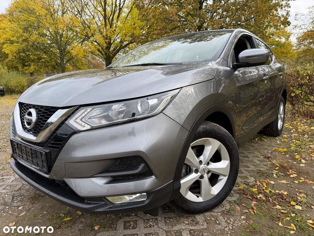 Nissan Qashqai - 2