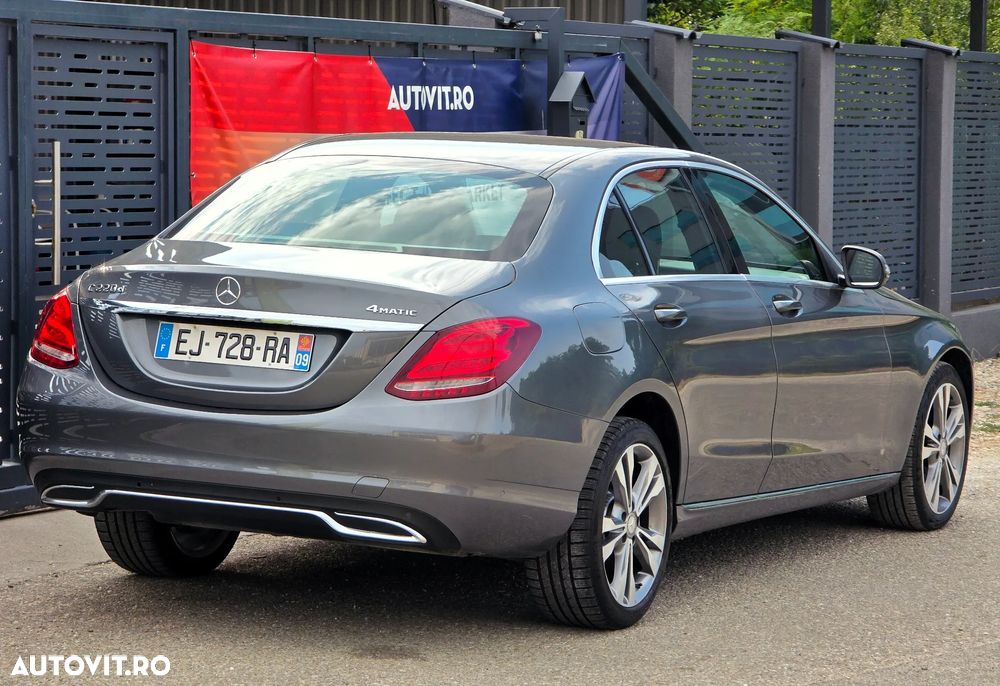 Mercedes-Benz C 220 d 4Matic 7G-TRONIC Exclusive - 4